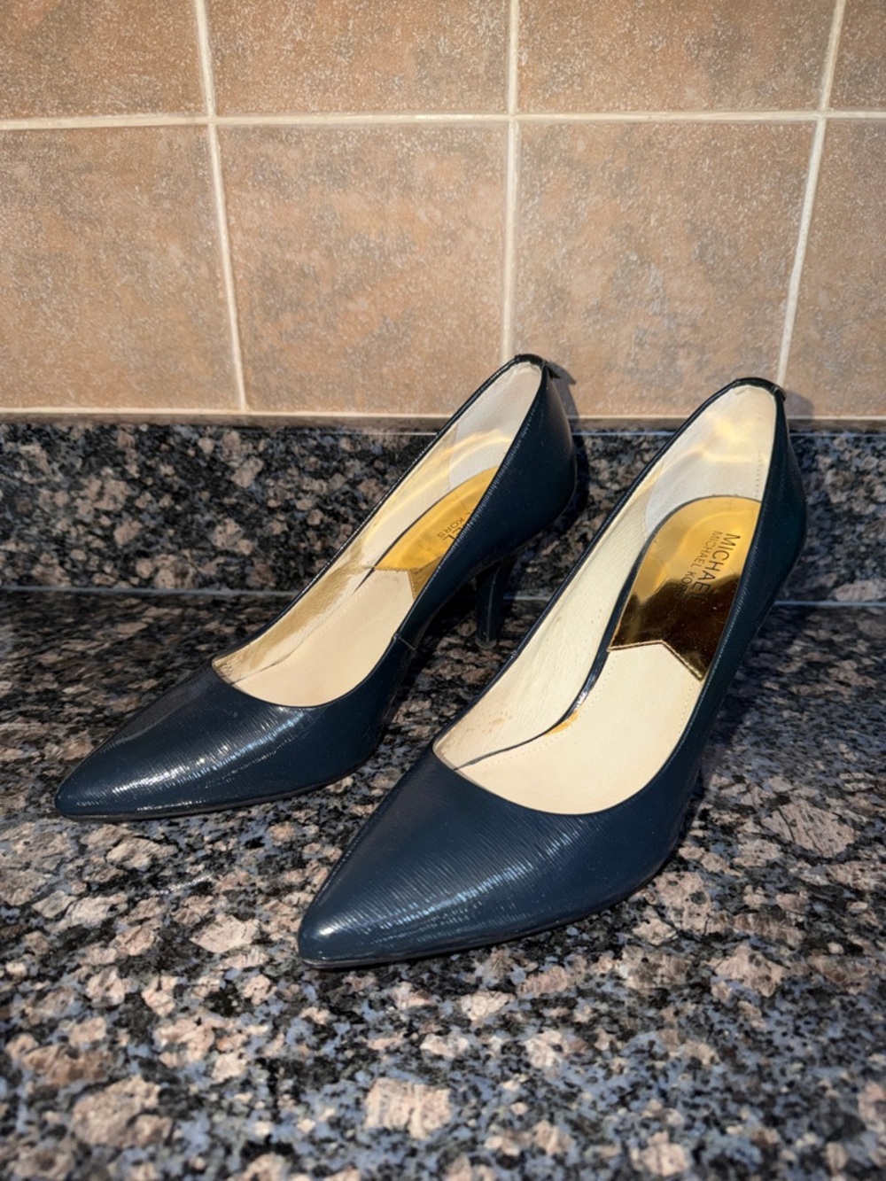 MICHAEL Michael Kors Navy Pointed-Toe Mid Heel Pumps